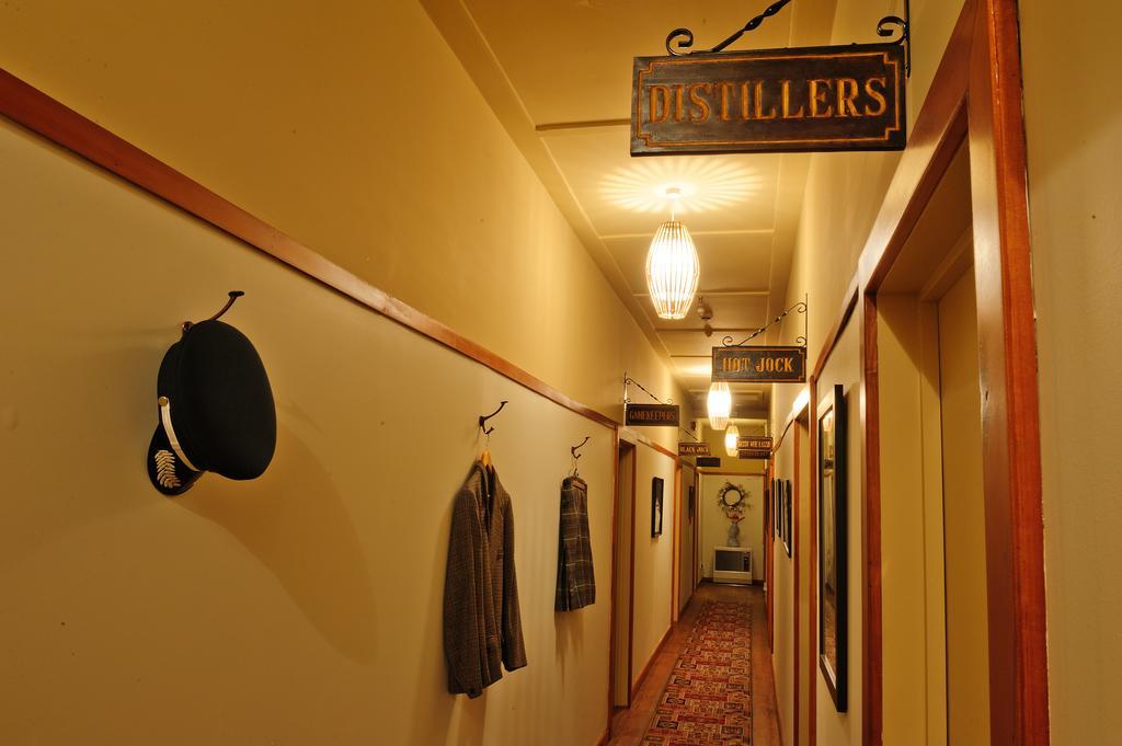 Blacks Hotel Ophir Ngoại thất bức ảnh